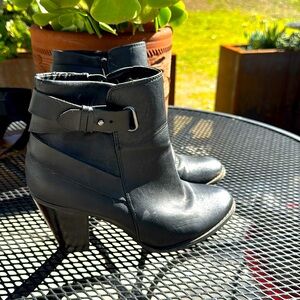 Black heel ankle boots